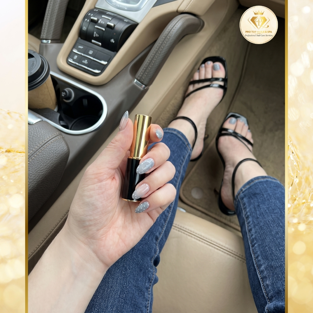 Classic nails